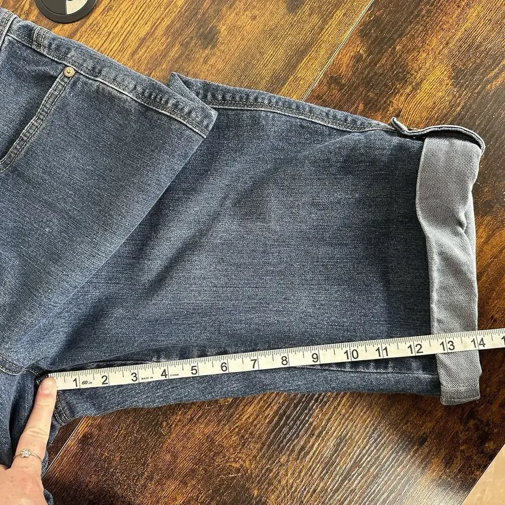 Style & Co Women’s Med Wash Denim Mid Rise Cuffed Hem Bermuda Skimmer Shorts 10